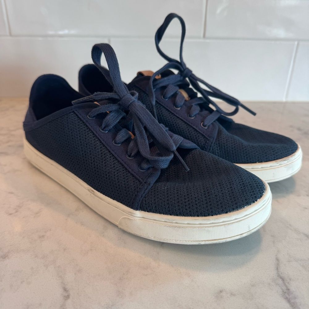 Olukai Pehuea DeDe Lace Up Sneakers Shoes Size 8.5 Trench Blue Mesh Upper